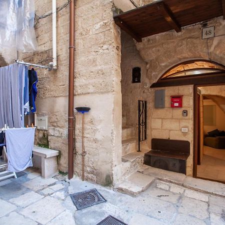 La Pergola Apt In The Heart Of Bari Ngoại thất bức ảnh